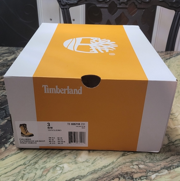 BNIB Timberland Chillberg Mid youth size 3 - Picture 10 of 10